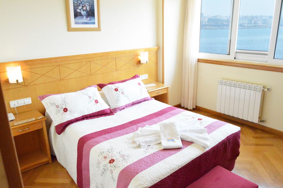 Deluxe Double Room, Ocean View | Premium bedding, desk, free WiFi, bed sheets