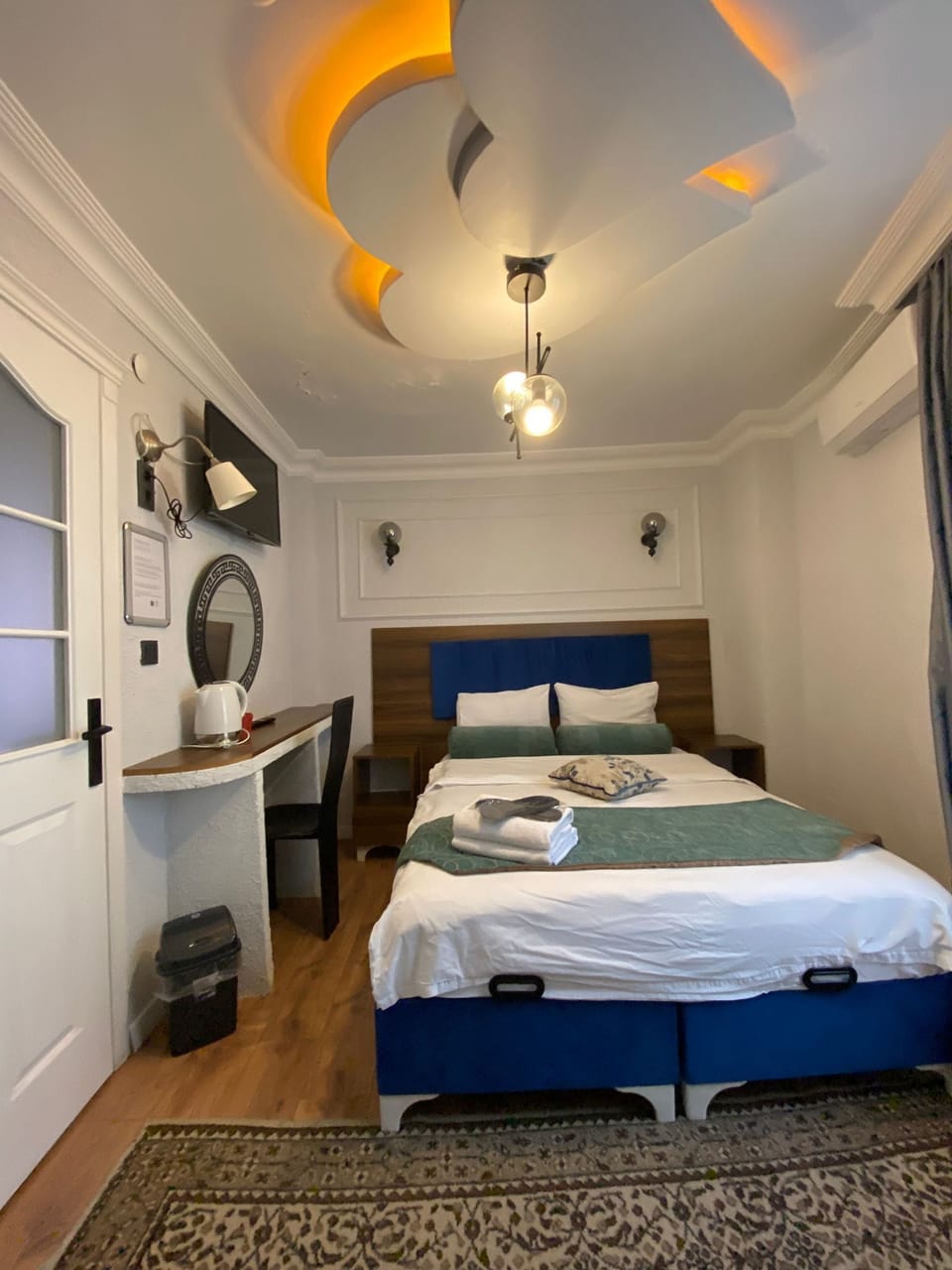 Standard Apartment Annex Building | Select Comfort beds, minibar, in-room safe, individually decorated
