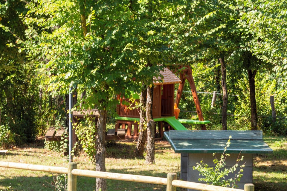 Children's play area - outdoor