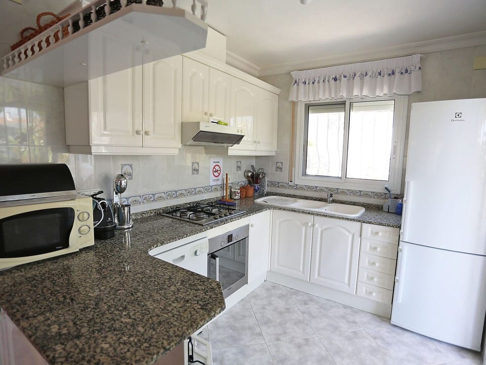 Countertop, Property, Room, White, Cabinetry, Kitchen, Furniture, Interior Design, Building, Floor