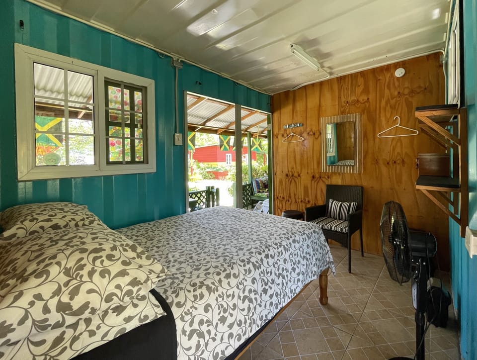 Design Cottage, 1 Double Bed, Garden View | Premium bedding, down comforters, in-room safe, iron/ironing board