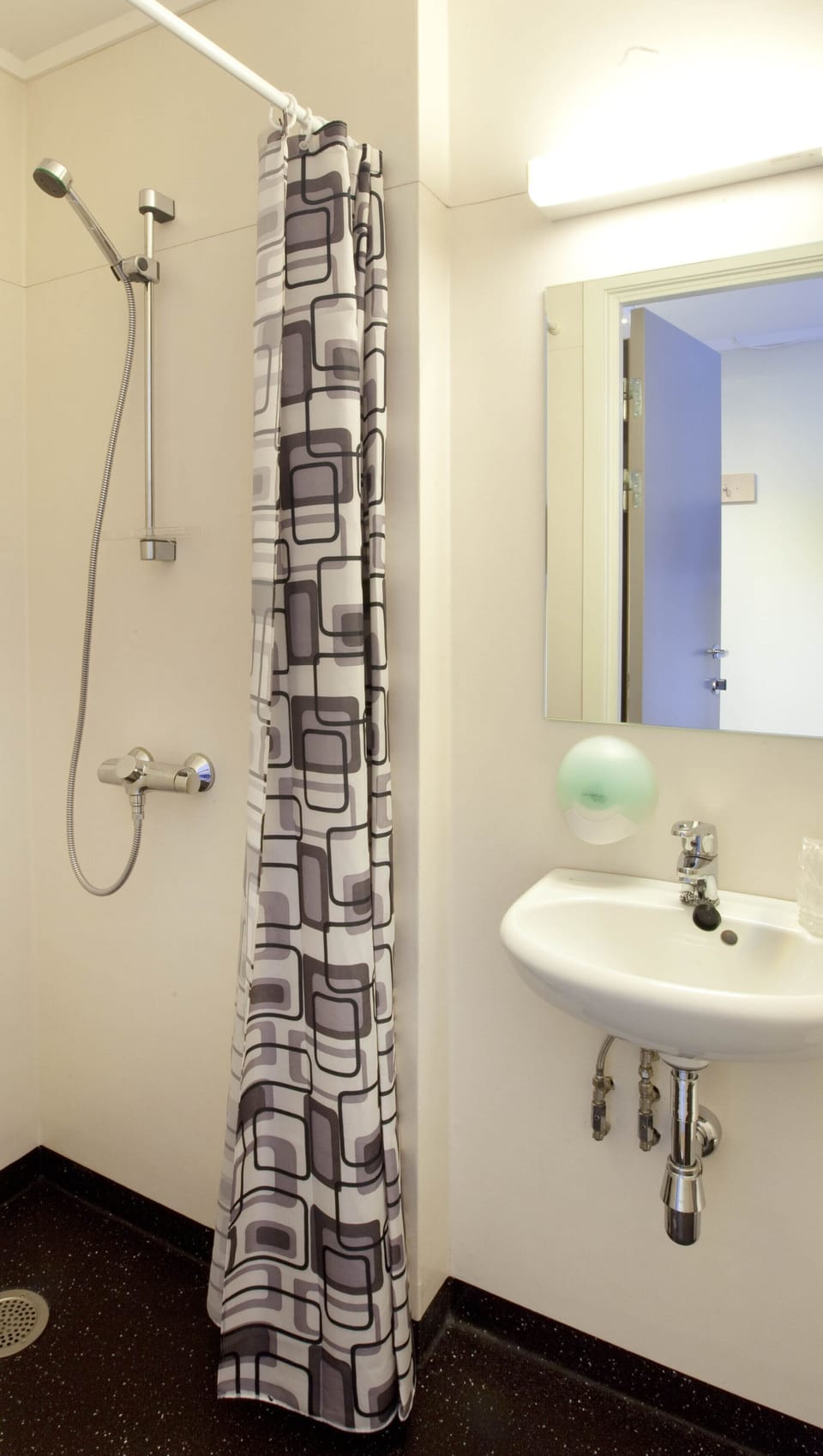 Shower, hair dryer (on request), towels