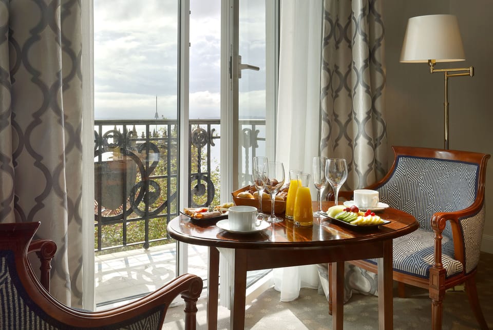 Premium bedding, minibar, in-room safe, desk