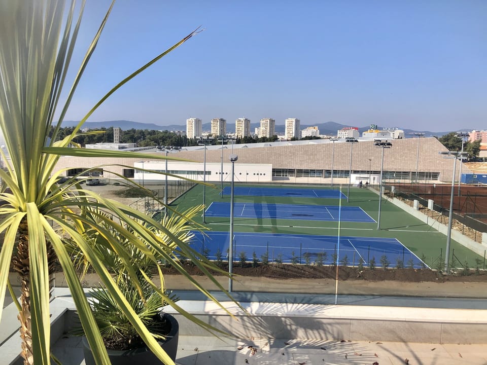 Tennis court