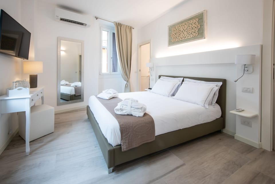 Superior Double Room | Premium bedding, down comforters, memory foam beds, minibar