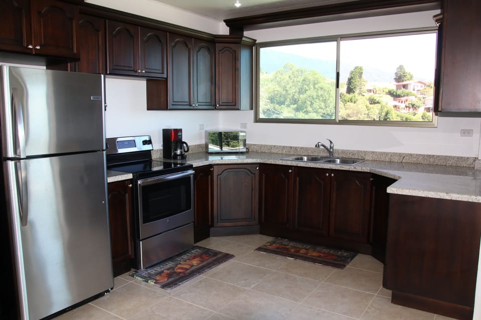 Panoramic Condo, Multiple Beds, Non Smoking, Mountain View | View from room
