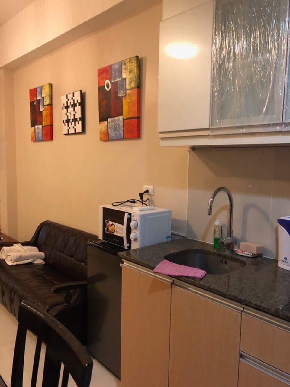 Private kitchenette