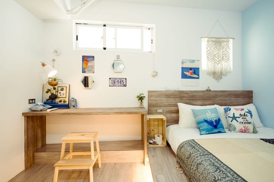 Gallery Double Room, 1 Double Bed, Non Smoking | 1 bedroom, premium bedding, down comforters, individually decorated