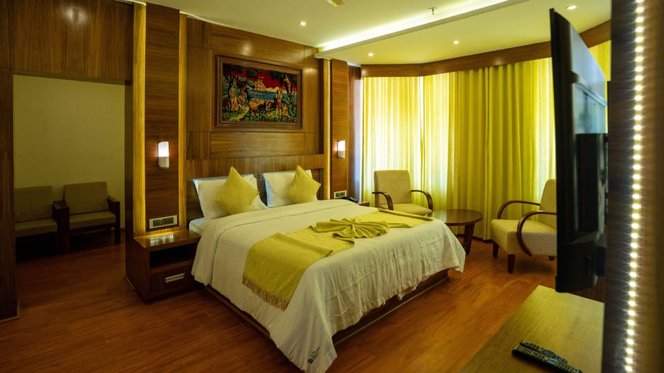 Premium Room, 1 Bedroom, Hill View | 1 bedroom, pillowtop beds, minibar, in-room safe