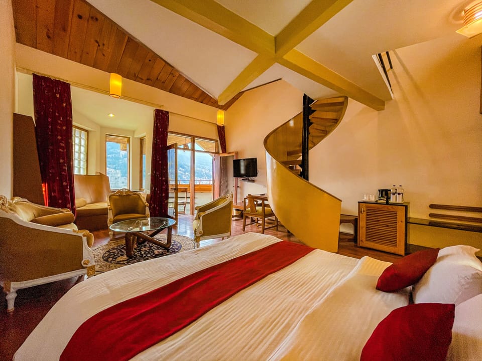 Duplex | Premium bedding, memory foam beds, minibar, in-room safe
