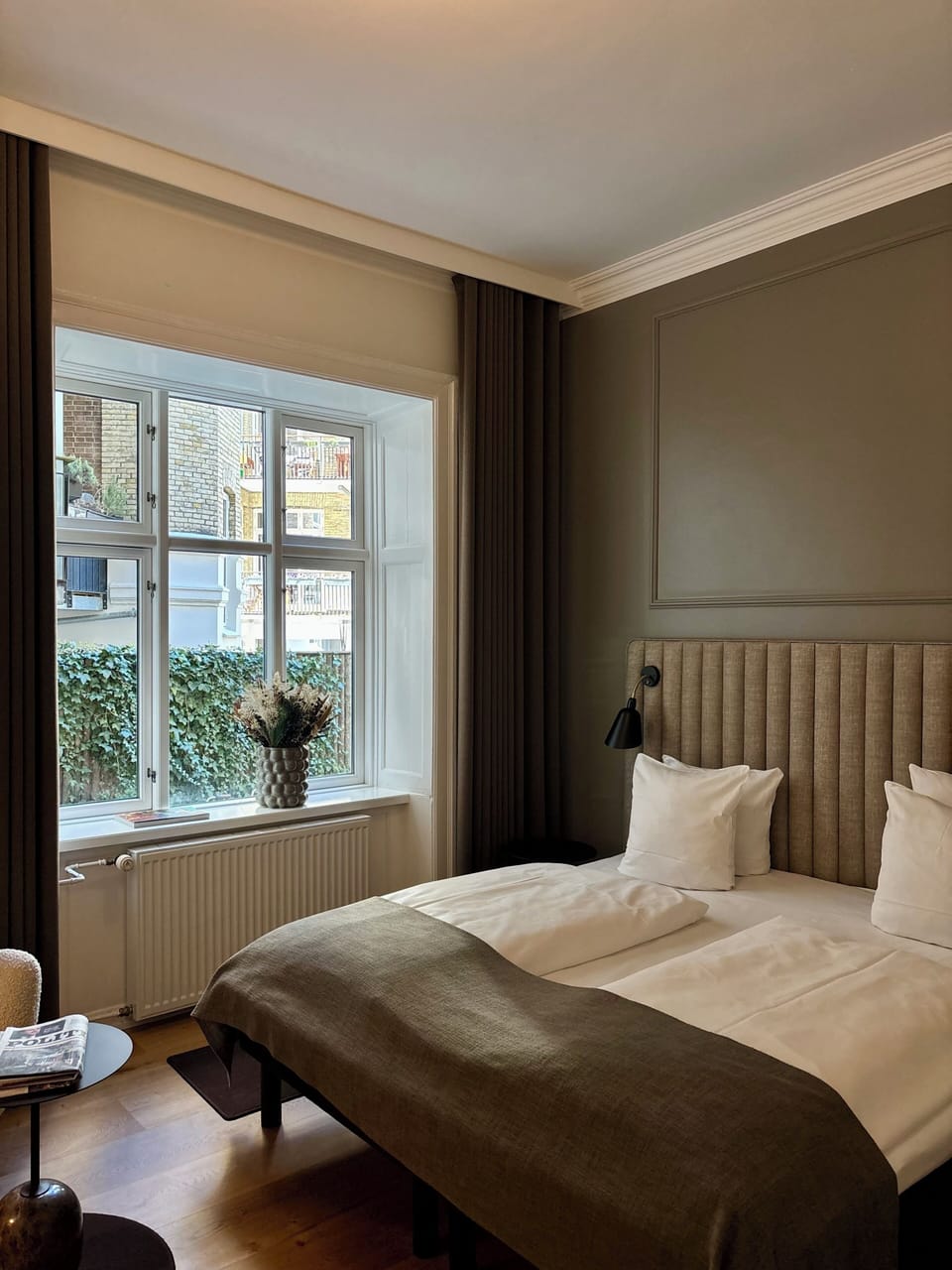 Deluxe Single Room, 1 Double Bed | Hypo-allergenic bedding, pillowtop beds, desk, blackout drapes