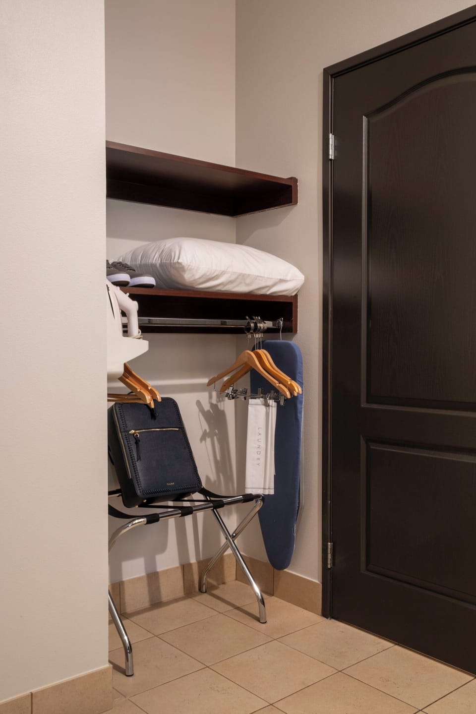 ADA King Accessible - Newly Renovated | Iron/ironing board