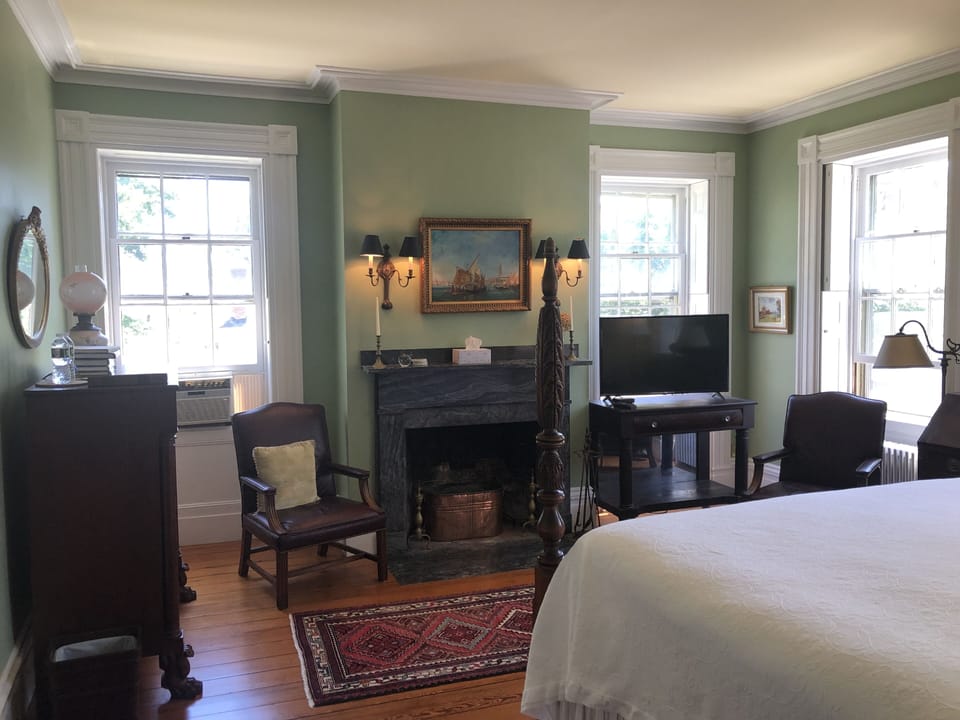 Room | Premium bedding, pillowtop beds, individually decorated