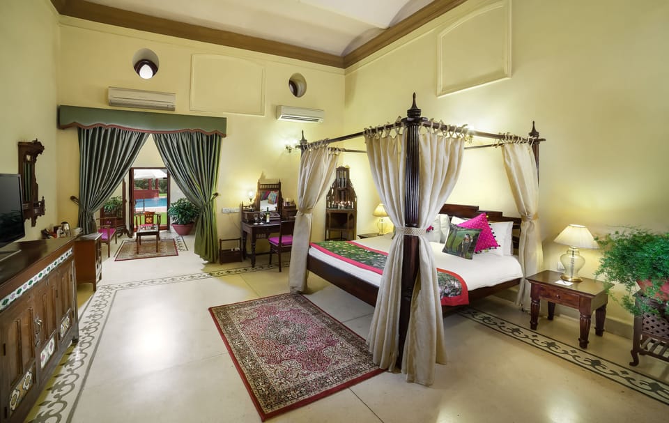 Premium bedding, minibar, individually decorated, individually furnished