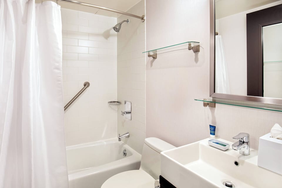 Free toiletries, hair dryer, towels
