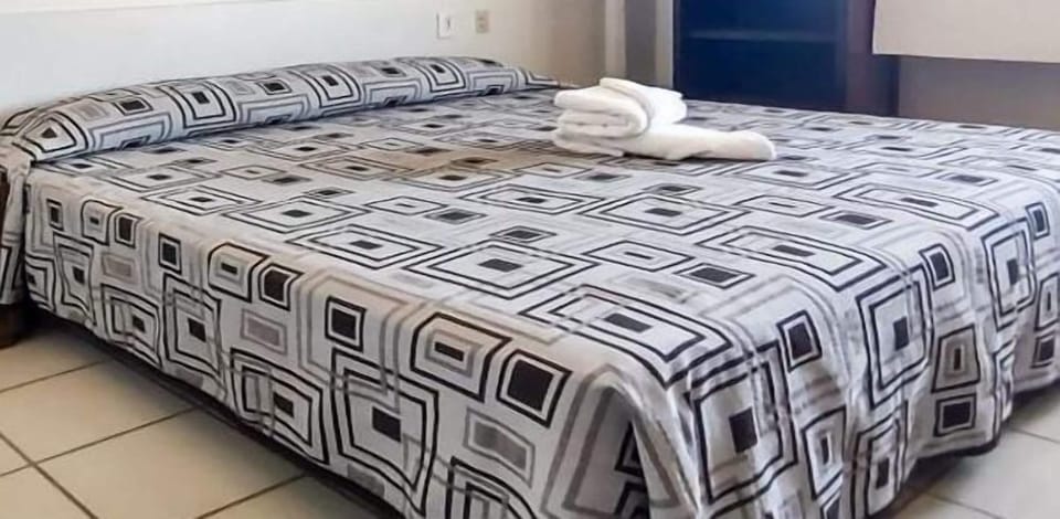 In-room safe, iron/ironing board, free WiFi