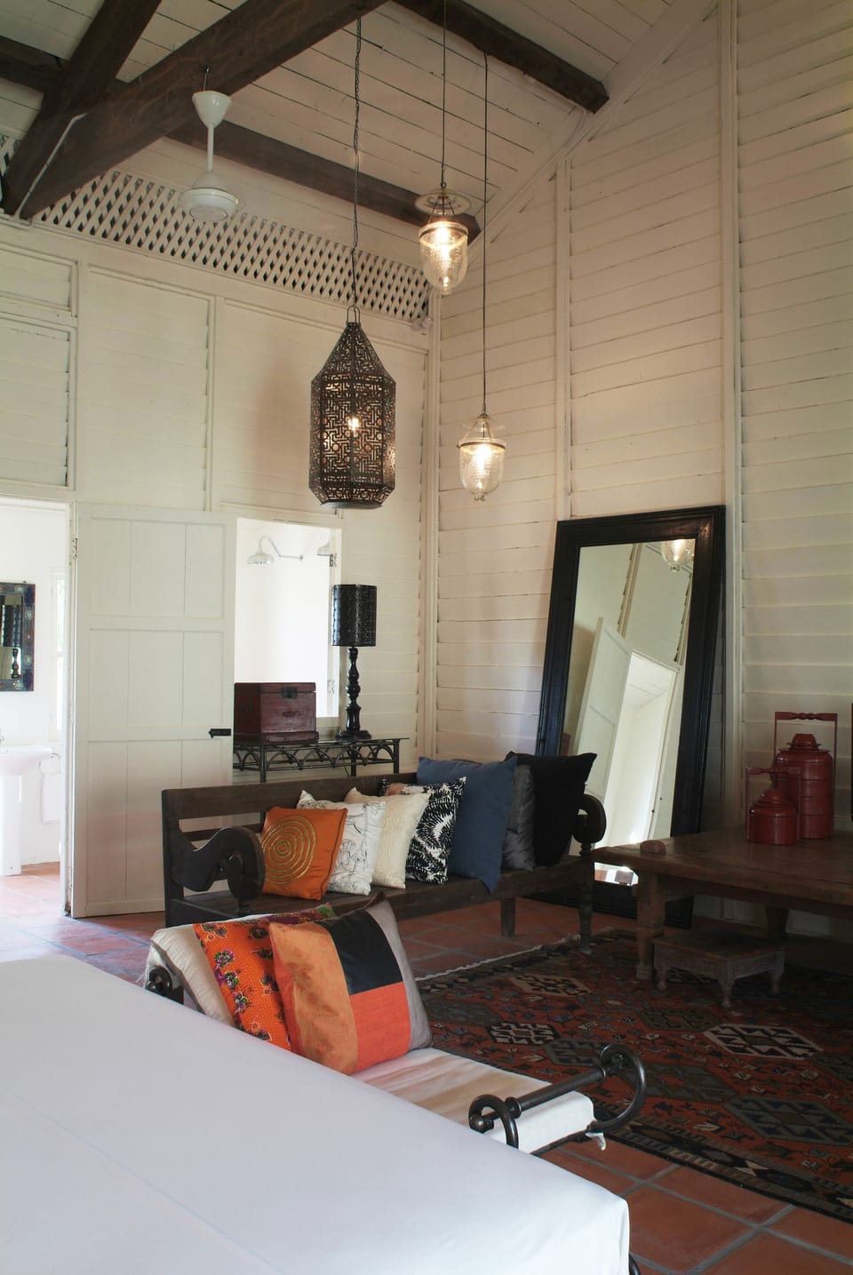 Estate 2, Temple Tree Annexe  | In-room safe, individually decorated, individually furnished, desk