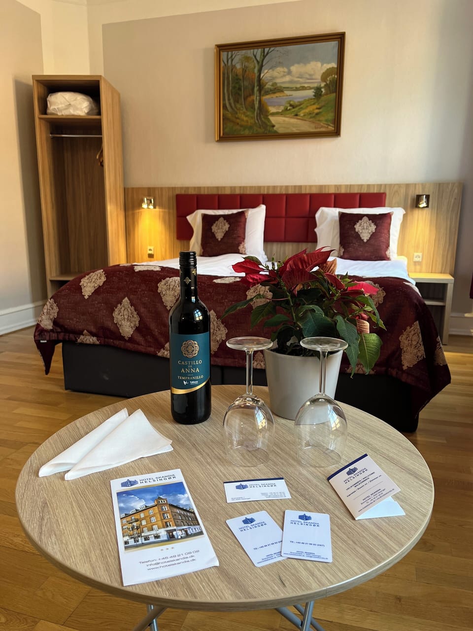 Double or Twin Room | Desk, iron/ironing board, free WiFi, bed sheets