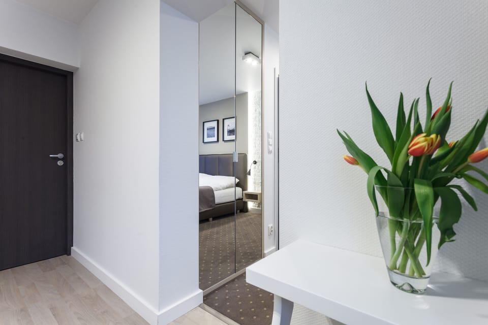 Deluxe Apartment (Family) | Living room | TV