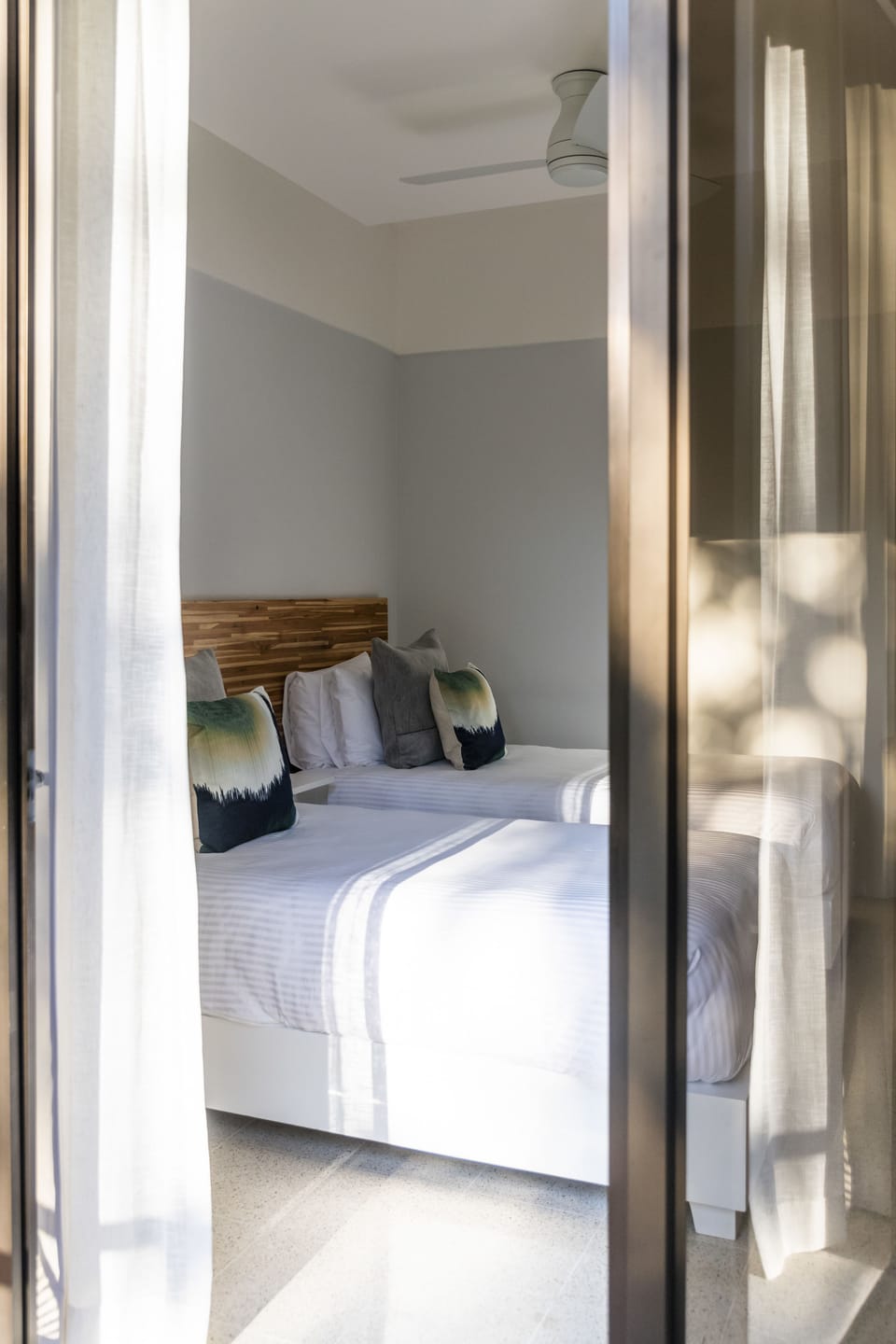 Deluxe Friend Balcony | Egyptian cotton sheets, premium bedding, minibar, individually decorated