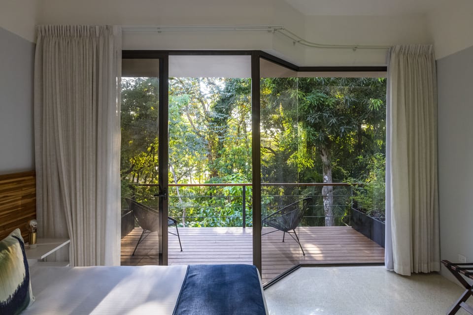 Deluxe Balcony | Egyptian cotton sheets, premium bedding, minibar, individually decorated