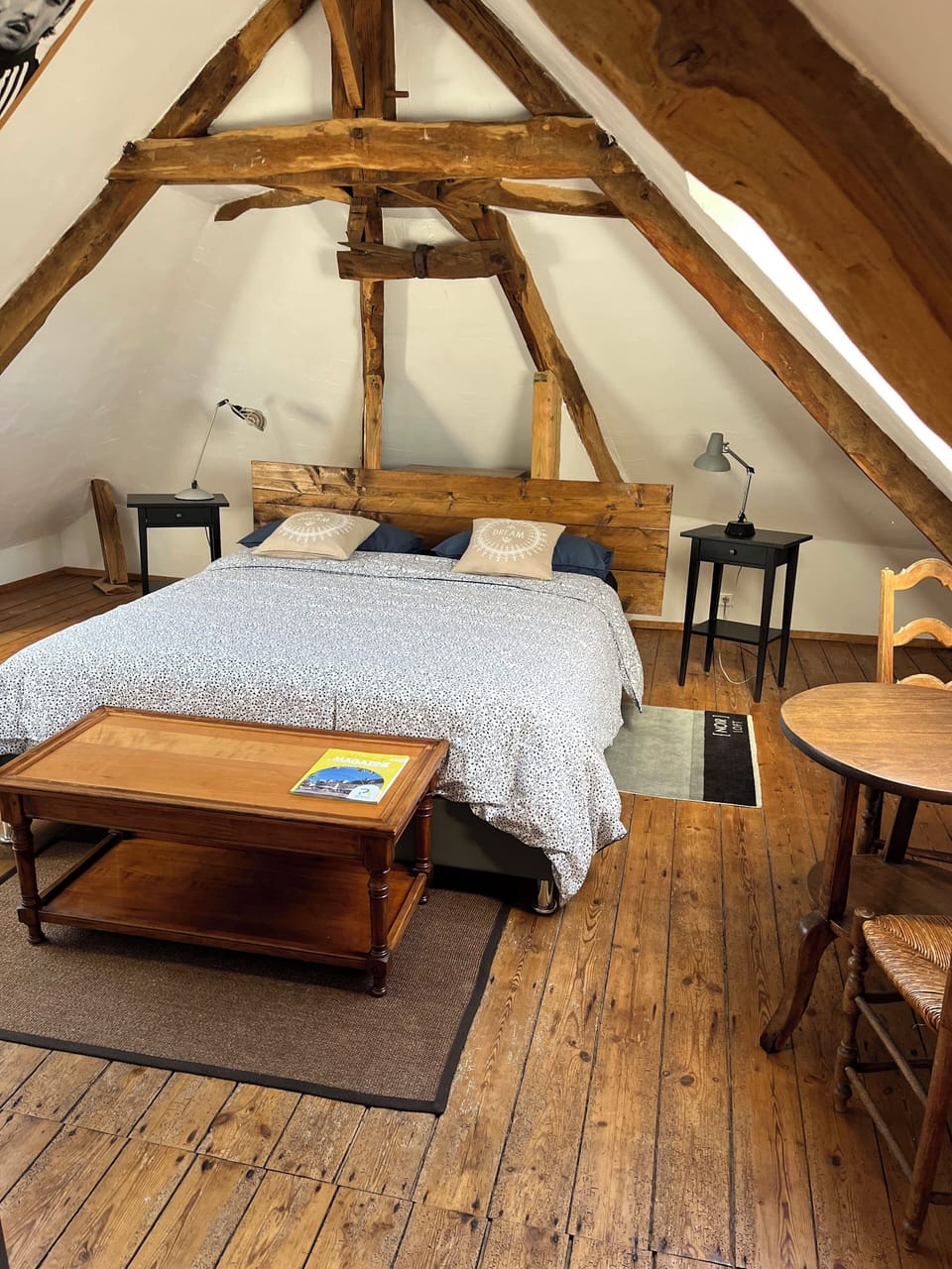 Deluxe Double Room, 1 Queen Bed, Non Smoking (Tribord) | Premium bedding, free minibar, individually decorated