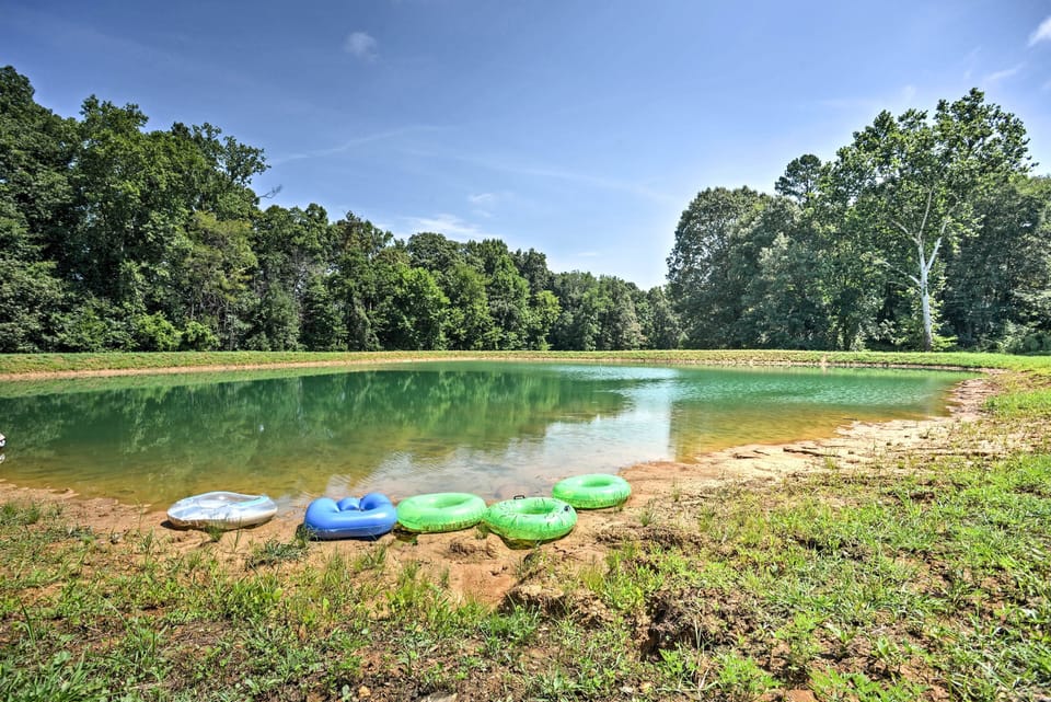 Private Deck | 2 Fishing Ponds | Hiking Trail | Single-Story Cabin