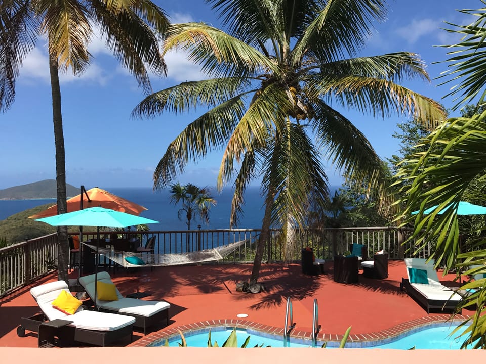 Come! Enjoy...fun in the sun.. private luxurious Harmonysuite villa...