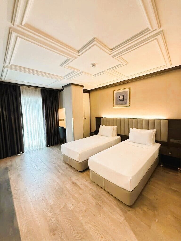 Minibar, in-room safe, desk, blackout drapes