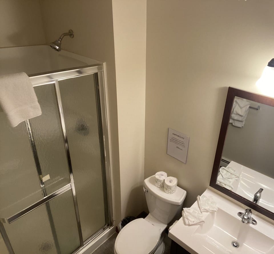 Master Ensuite Bathroom