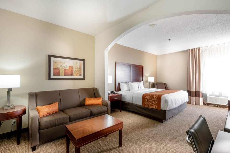 Premium bedding, pillowtop beds, desk, blackout drapes