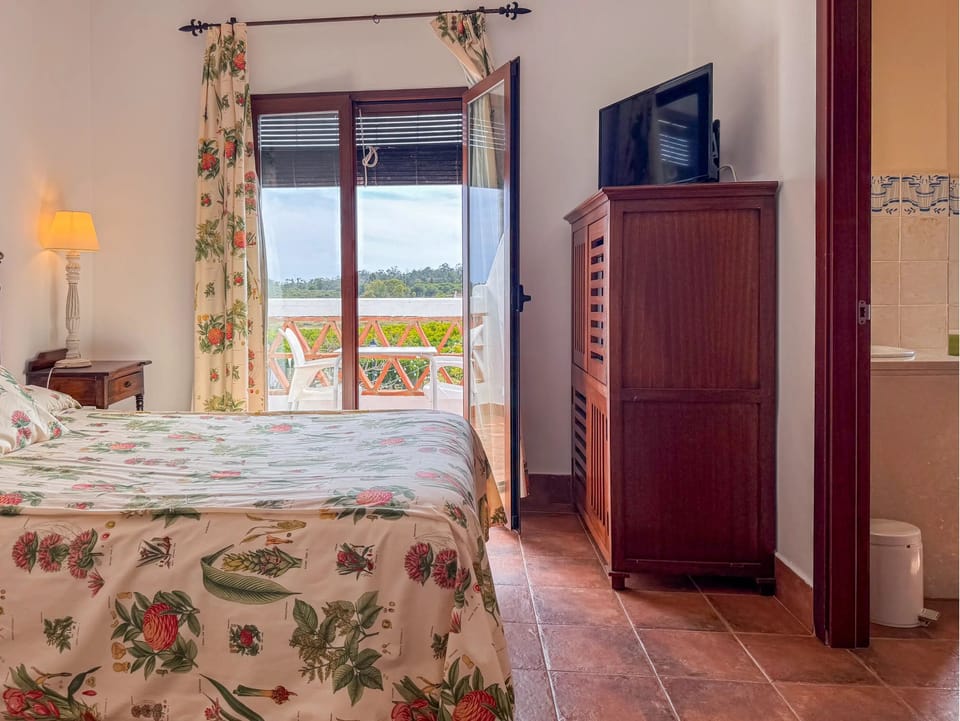 In-room safe, desk, cribs/infant beds, rollaway beds