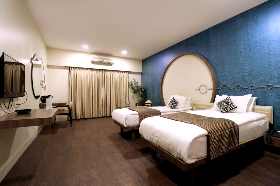 Superior Double or Twin Room | Egyptian cotton sheets, memory foam beds, in-room safe
