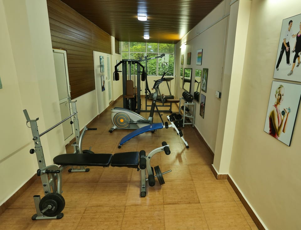 Misty Mountain Resort Hotel in Munnar