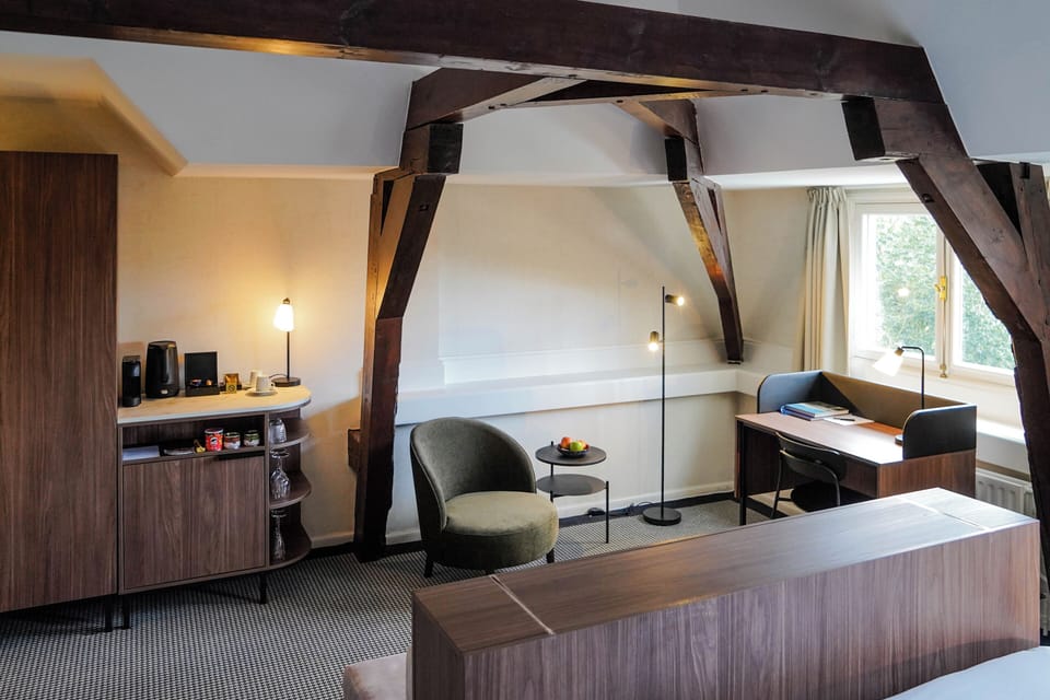 Deluxe Room | Down comforters, free minibar items, in-room safe