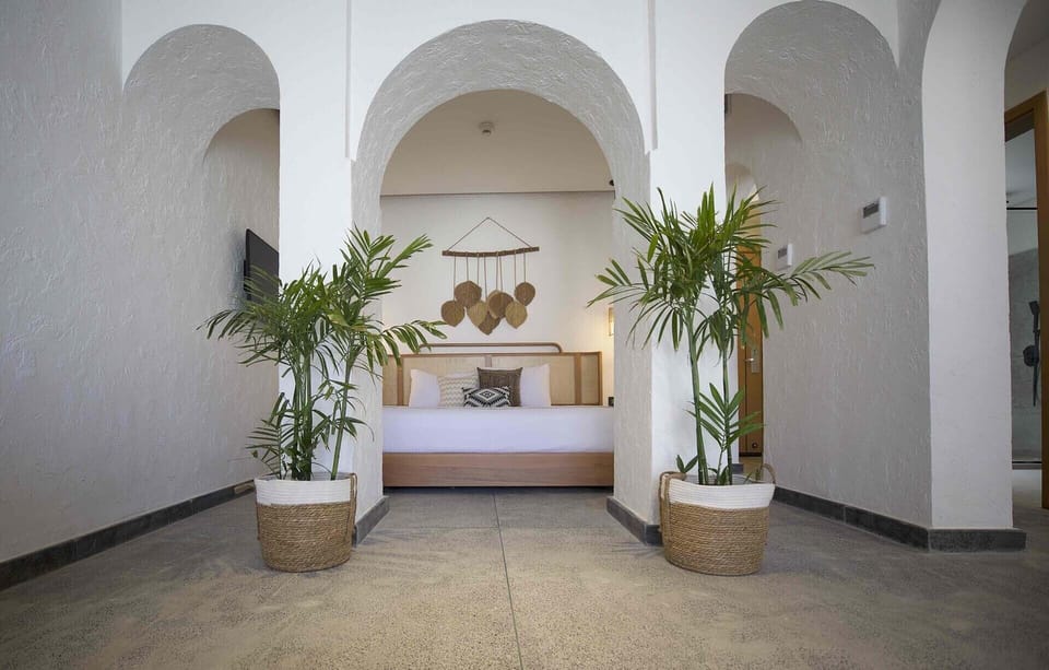Pool Suite | Pillowtop beds, minibar, in-room safe, desk