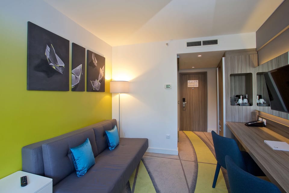 Minibar, in-room safe, desk, blackout drapes