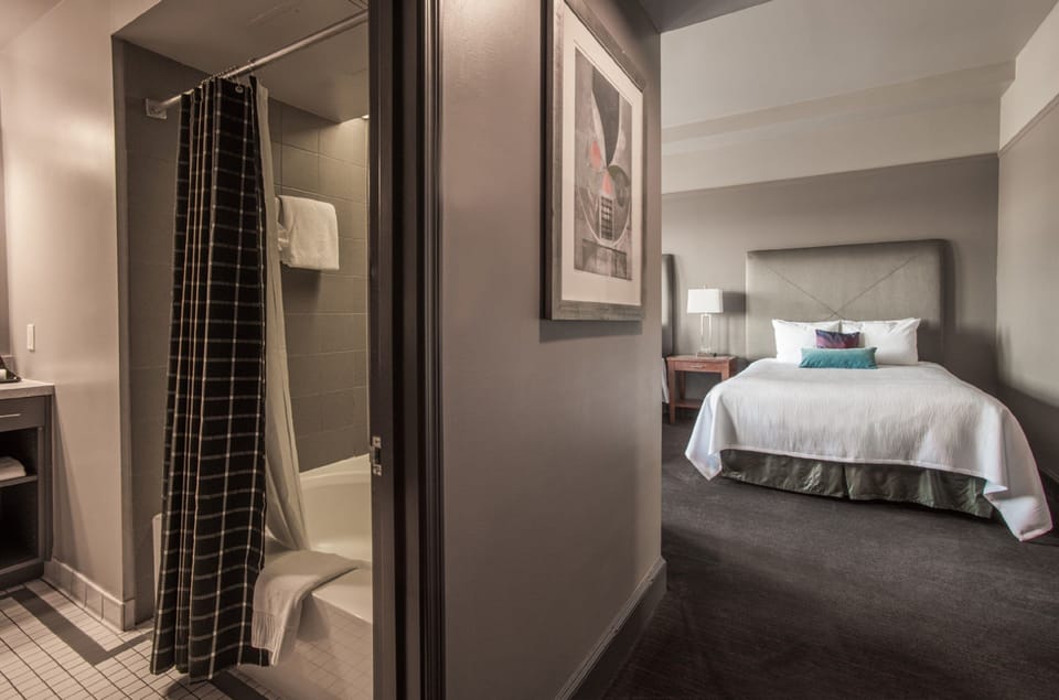Deluxe Room, 2 Queen Beds | Premium bedding, pillowtop beds, in-room safe, desk