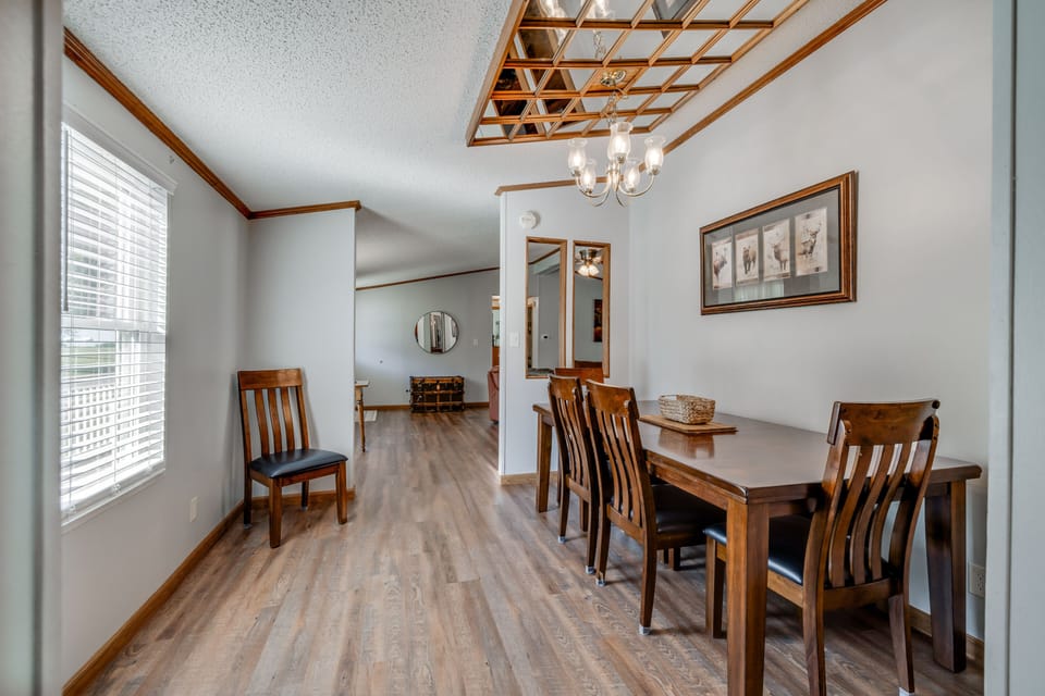dining area from kitchen 