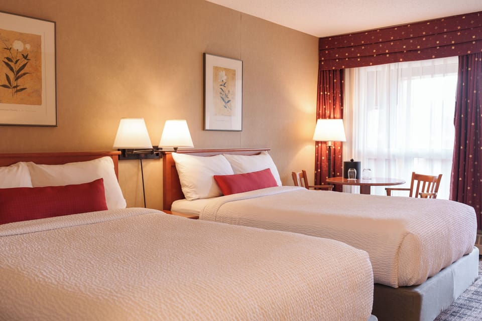 Standard Double Room, 2 Double Beds | Iron/ironing board (on request), WiFi (free), bed sheets