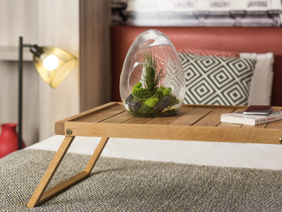 Studio, 1 Double or 2 Twin Beds | In-room safe, desk, blackout drapes, soundproofing
