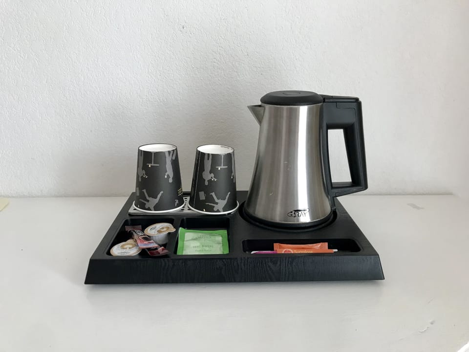 In-room safe, soundproofing, iron/ironing board, free WiFi