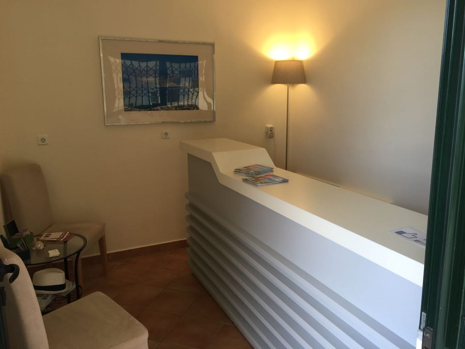 Long View Resort & Spa Rooms & Apartments Bed and Breakfast in Peloponnese Region