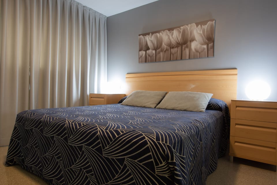 Superior Double Room | Desk, free cribs/infant beds, free WiFi, bed sheets