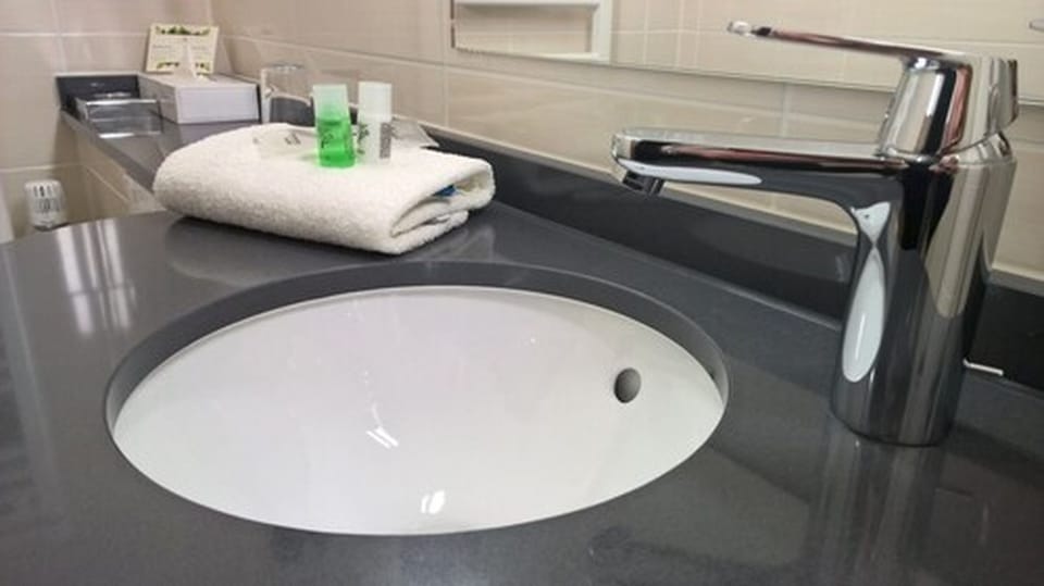 Single Room | Bathroom sink