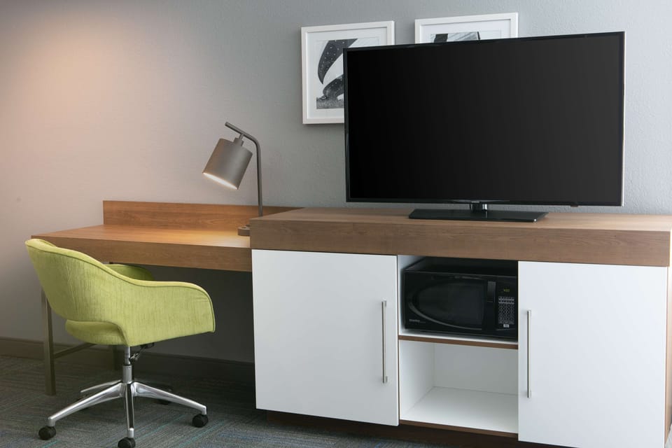 Desk, iron/ironing board, free cribs/infant beds, free WiFi