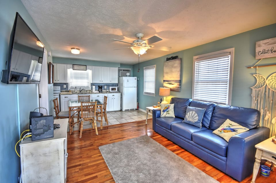Condo, 1 Bedroom | Interior