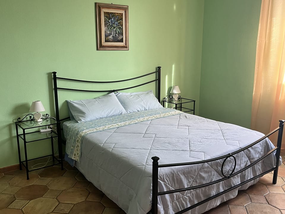 Panoramic Suite, Non Smoking, Executive Level | Down comforters, individually furnished, desk, laptop workspace