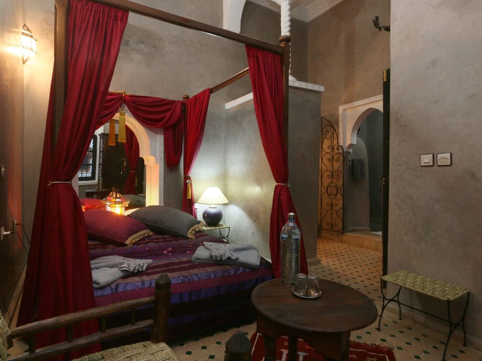 Suite, Private Bathroom | Premium bedding, desk, blackout drapes, iron/ironing board