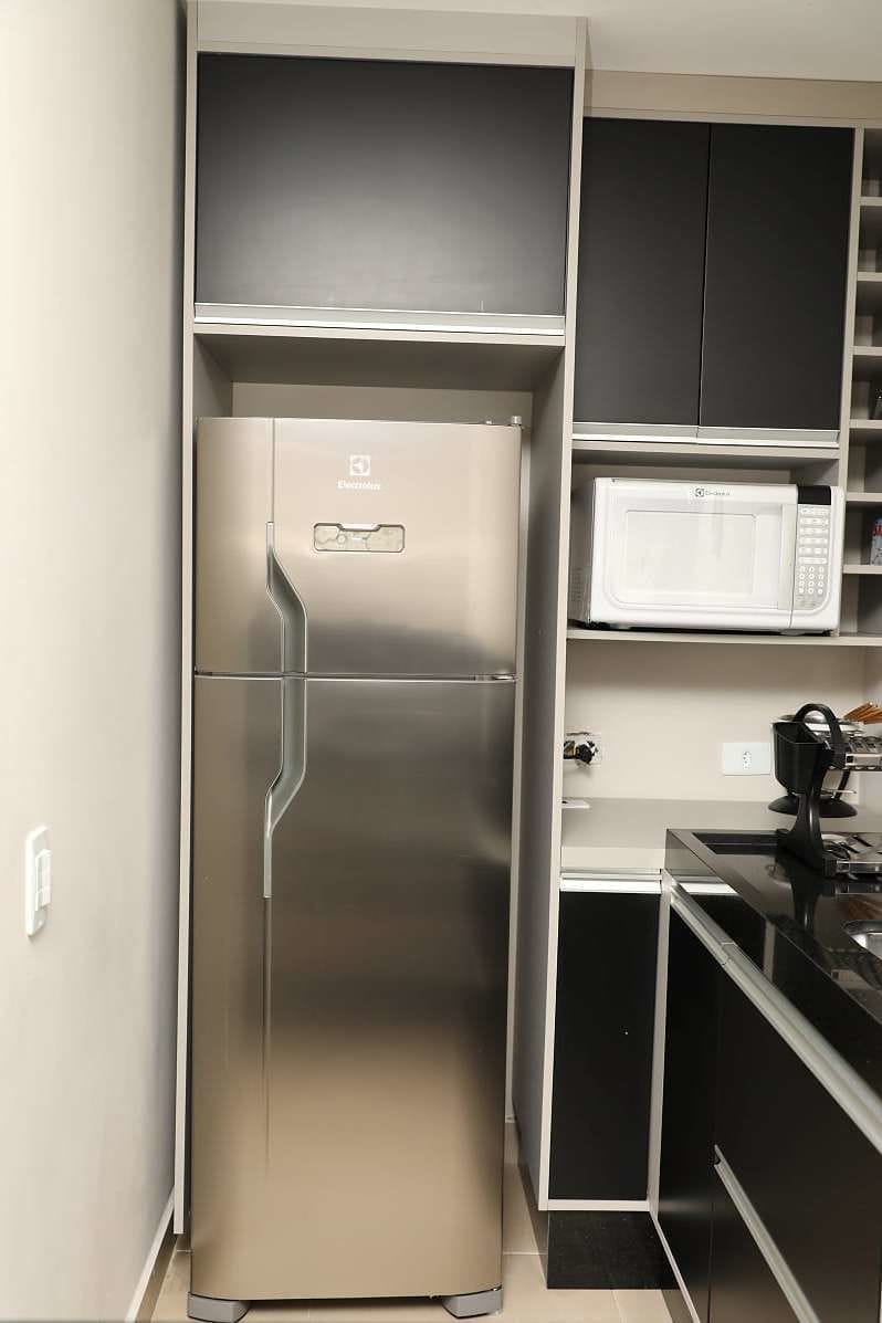 Deluxe Apartment, 2 Bedrooms | Private kitchenette | Full-size fridge, microwave, oven, stovetop